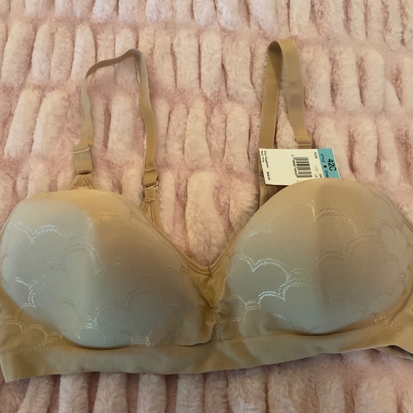 Bali wirefree 42C bra NBW - Picture 1 of 4